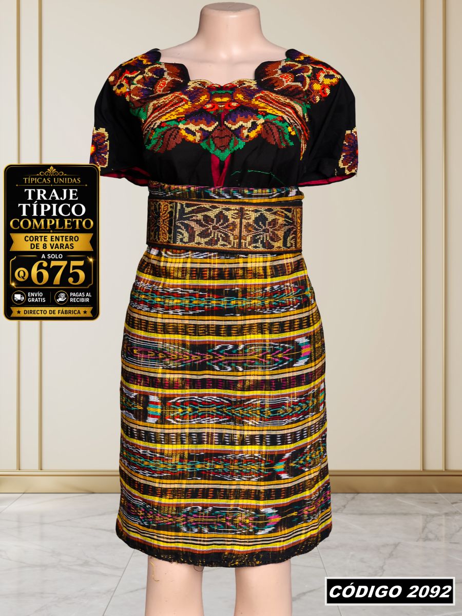 Trajes Típicos Completos | Diseños Únicos y Exclusivos