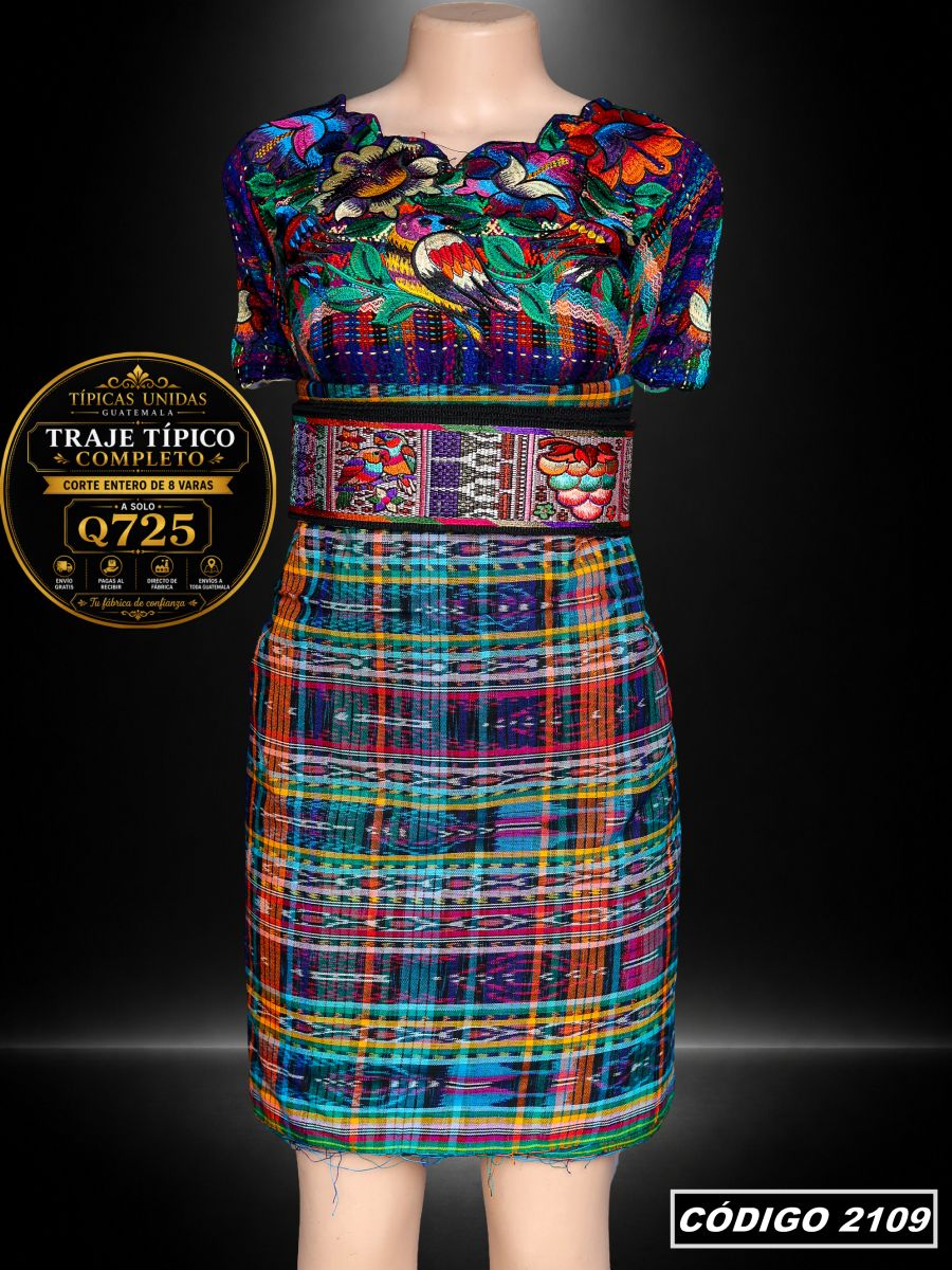 Trajes Típicos Completos | Diseños Únicos y Exclusivos